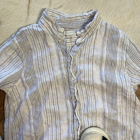 Garnet Hill Easy Linen Button-Down Shirt, featuring a striped pattern - Picture 5 of 8
